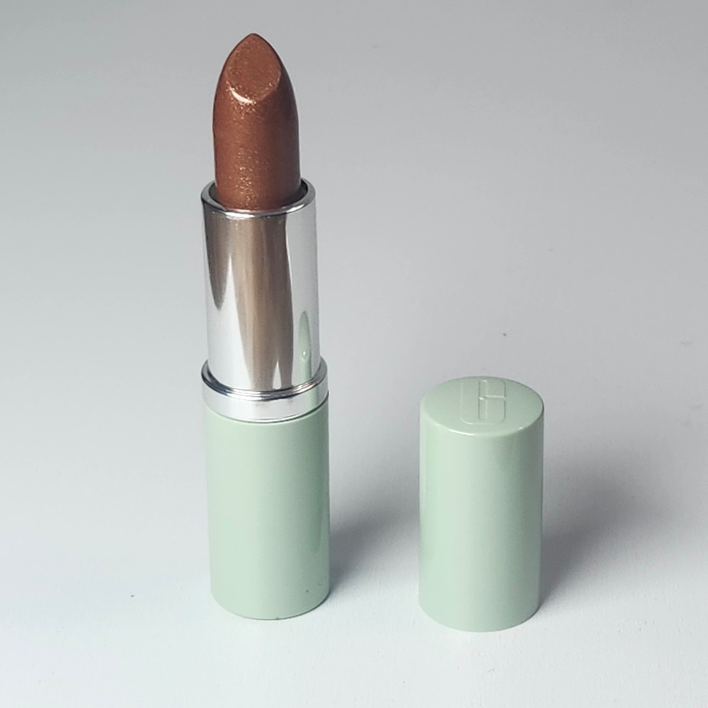 CLINIQUE Different Lipstick BRONZE LEAF Discontinued Rare (0.14oz/4g)